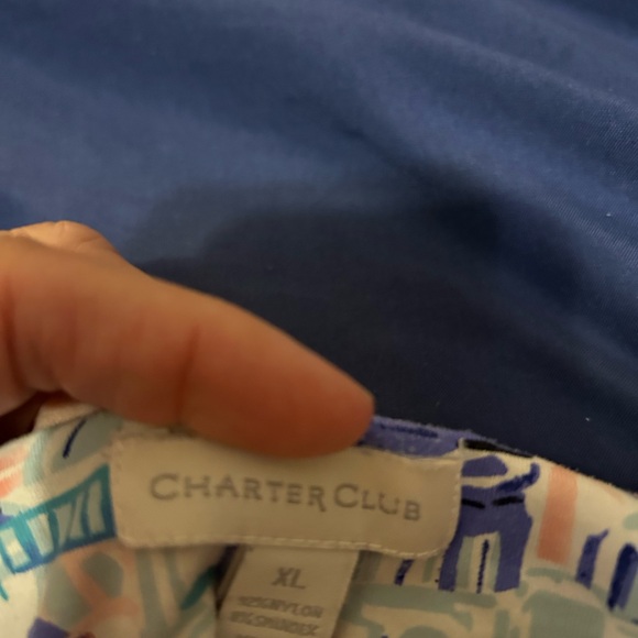 Women’s Carter club top European theme. - Picture 2 of 2